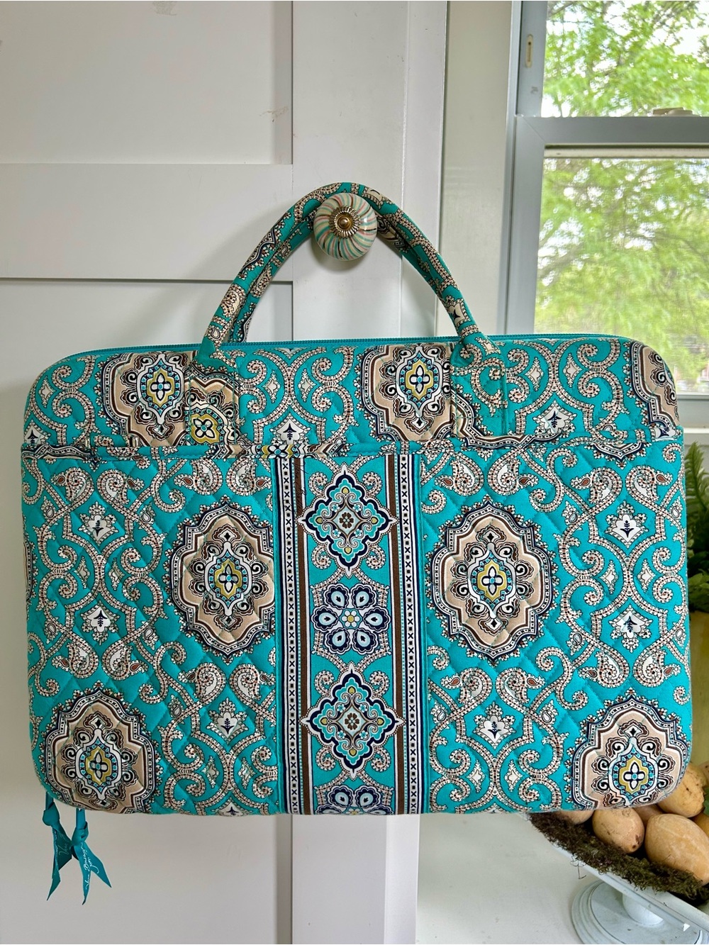 Vera Bradley “Totally Turq” Laptop Case. Turquoise/Brown Paisley Pattern.